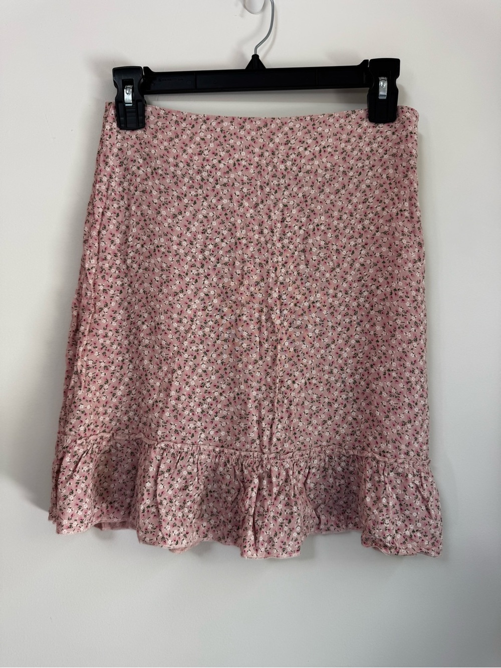 Brandy Melville Pink Floral Ruffle Mini Skirt